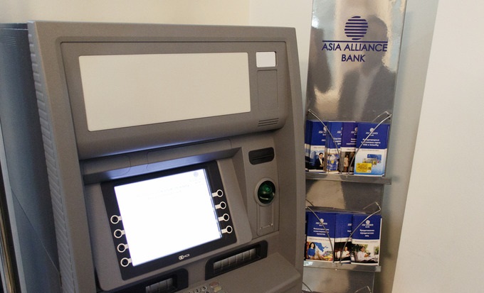 Asia Alliance bank и GlobUz запустили обмен валюты в банкомате