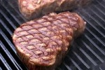 Жареное мясо повышает риск распространенного рака простаты
