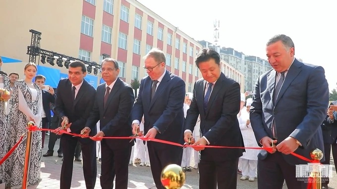 В Ташкенте открылась Медицинская академия Германии для подготовки медсестёр