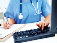 Доступ к электронным медицинским картам по Интернету: пациенты довольны, врачи — нет