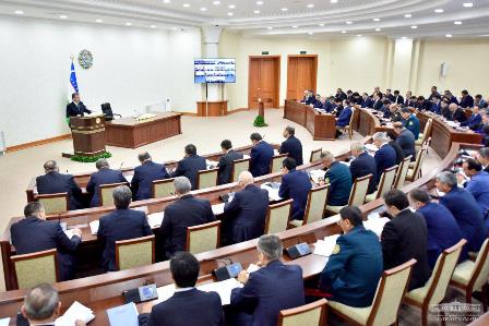 Президент Республики Узбекистан обратился к народу в связи с ситуацией вокруг коронавируса